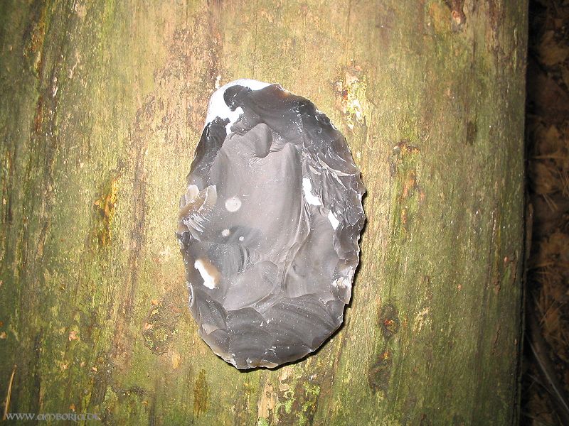 Amboria Feuerstein Flint Blattspitze aus dem Mousterien, Neandertaler Flintknapping (1f)