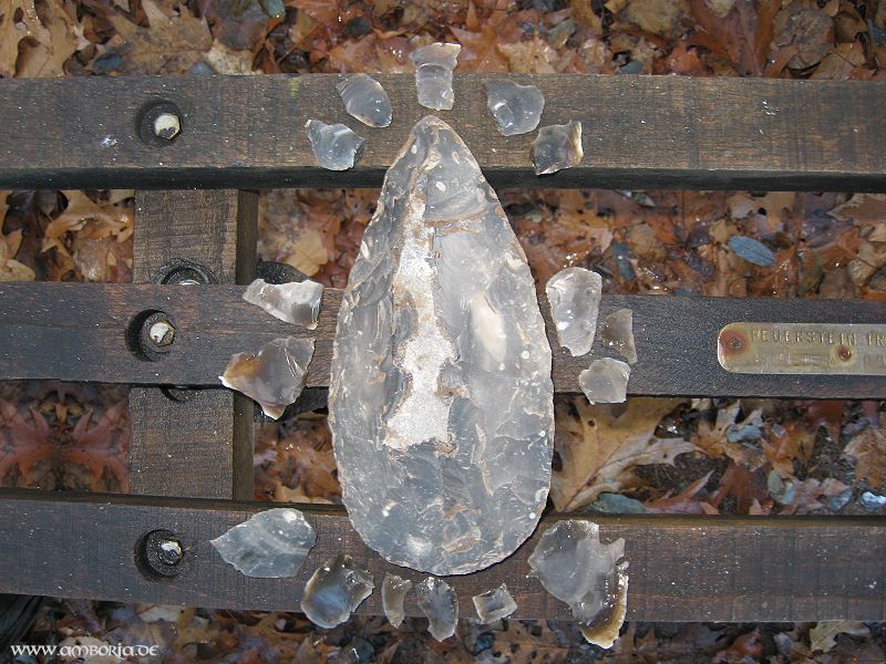 Amboria Steinzeit Feuerstein Faustkeil - Flint Flintknapping (1d)